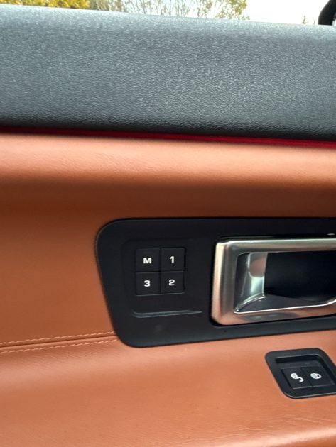 LAND ROVER DISCOVERY SPORT 2.0 TD4 180 ch HSE AWD BVA9 Mark III