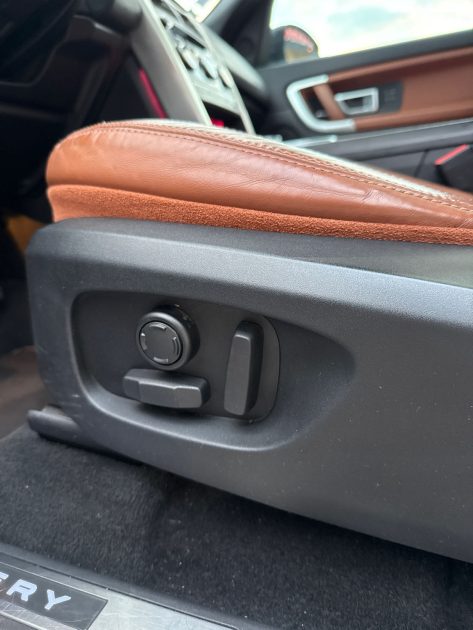 LAND ROVER DISCOVERY SPORT 2.0 TD4 180 ch HSE AWD BVA9 Mark III