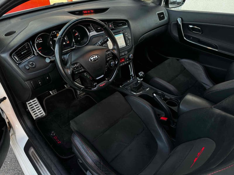 KIA CEE-D GT 1.6 tgdi 204CH BVM6 GARANTIE 6MOIS