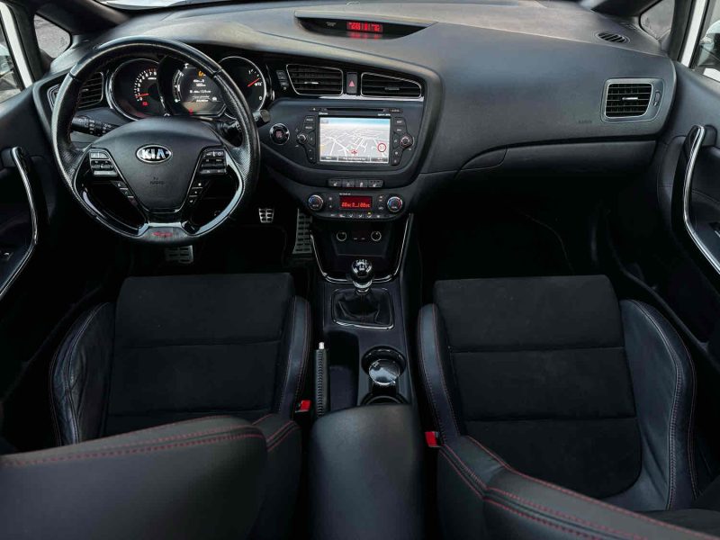 KIA CEE-D GT 1.6 tgdi 204CH BVM6 GARANTIE 6MOIS