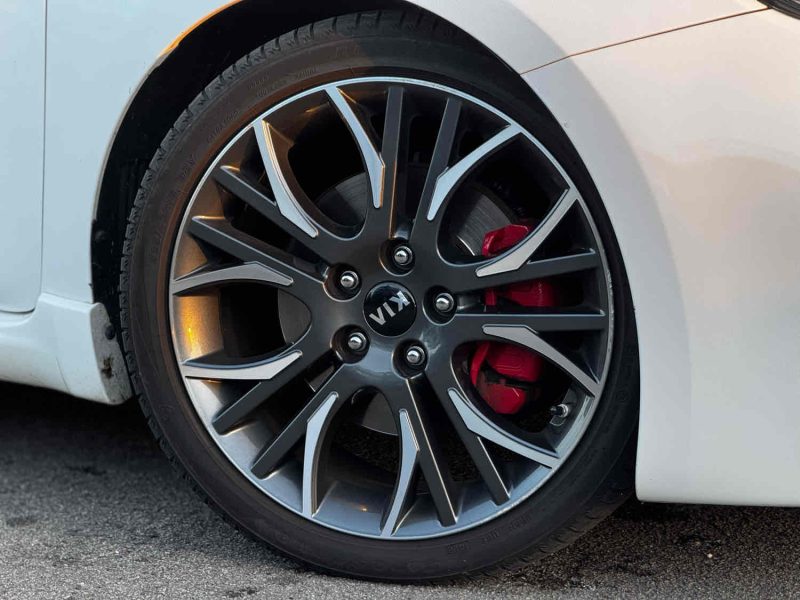 KIA CEE-D GT 1.6 tgdi 204CH BVM6 GARANTIE 6MOIS