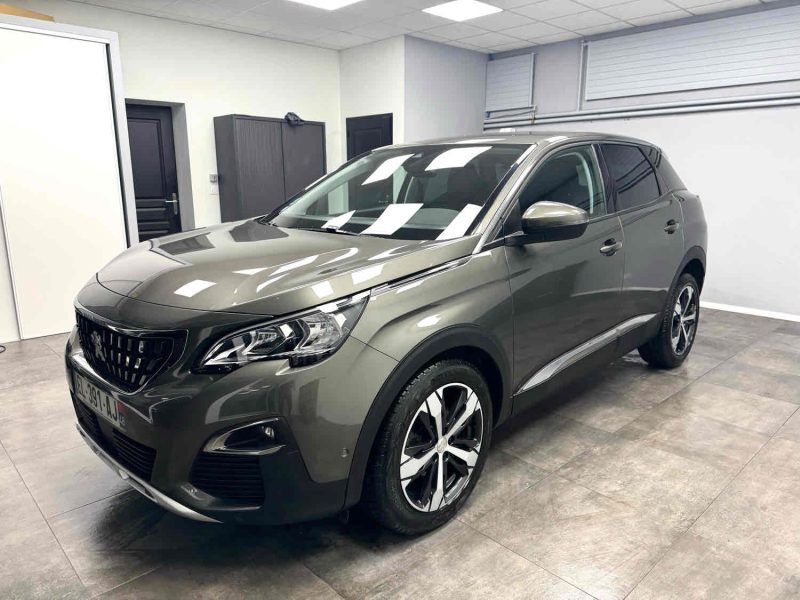 PEUGEOT 3008 2017