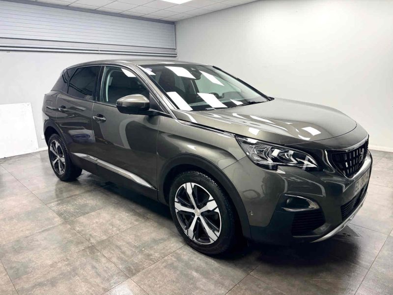 PEUGEOT 3008 2017