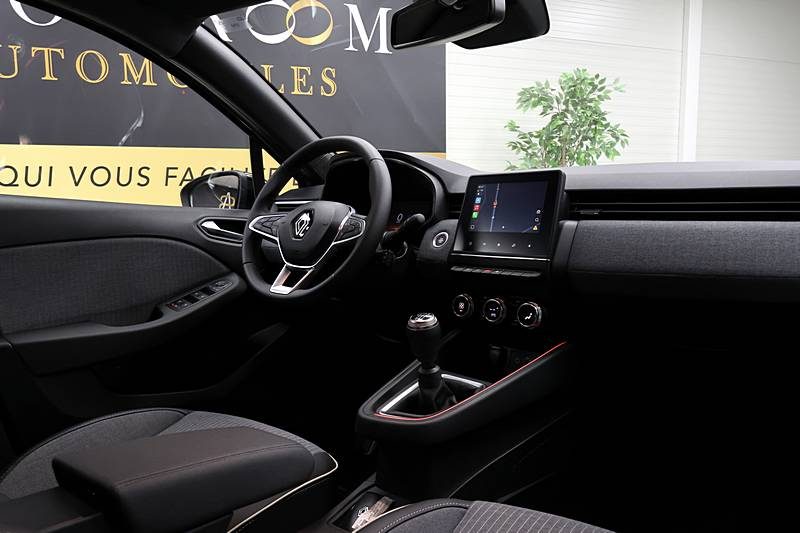 RENAULT CLIO V TCe 90 - Techno