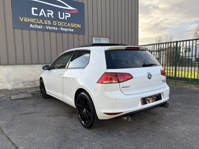 VOLKSWAGEN GOLF 2016