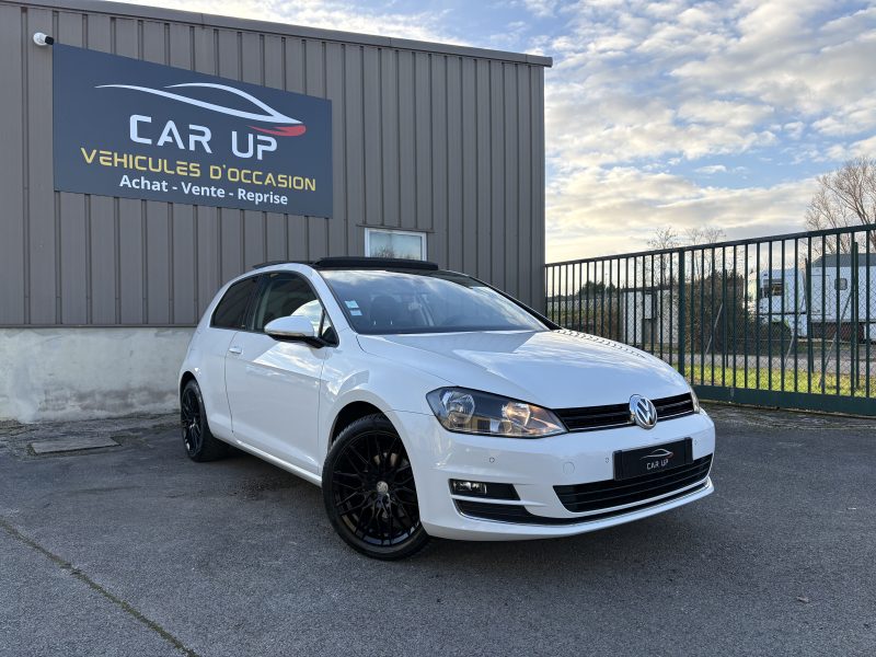 VOLKSWAGEN GOLF 2016