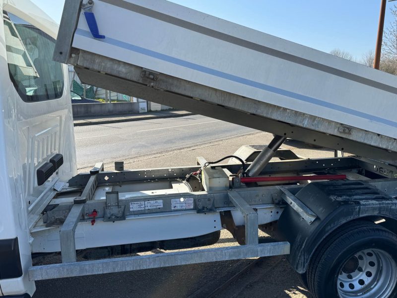 FORD TRANSIT BENNE 2.2 TDCi 125Cv TVA 2015