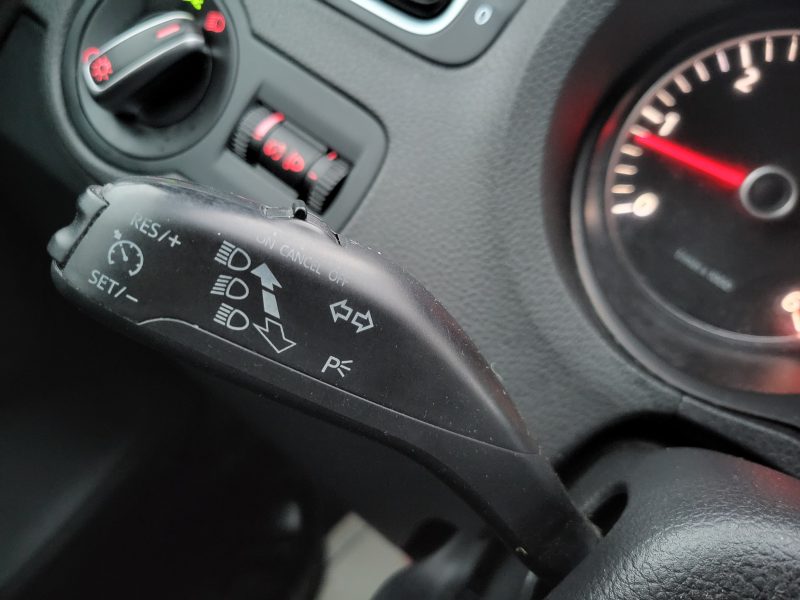 VOLKSWAGEN POLO 5 V 2011