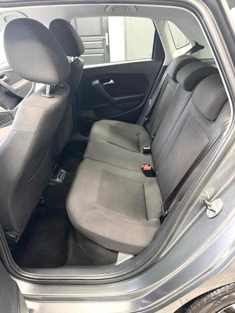 VOLKSWAGEN POLO 2017