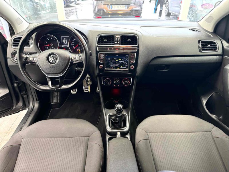 VOLKSWAGEN POLO 2017