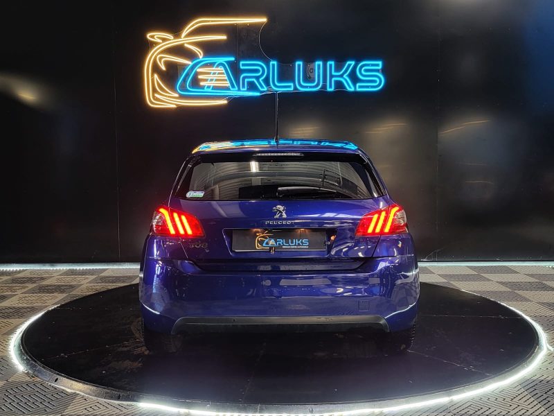 PEUGEOT 308 1.2 THP 130CV ALLURE / TOIT PANORAMIQUE +1ER MAIN + ENTRETIEN PEUGEOT COMPLET / /