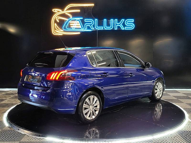 PEUGEOT 308 1.2 THP 130CV ALLURE / TOIT PANORAMIQUE +1ER MAIN + ENTRETIEN PEUGEOT COMPLET / /