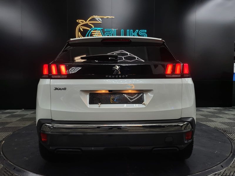 PEUGEOT 3008 1.2130cv CROSSWAY 