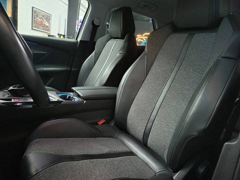 PEUGEOT 3008 1.2130cv CROSSWAY 