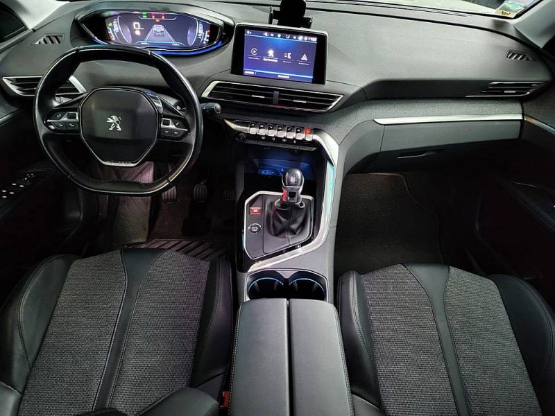 PEUGEOT 3008 1.2130cv CROSSWAY 