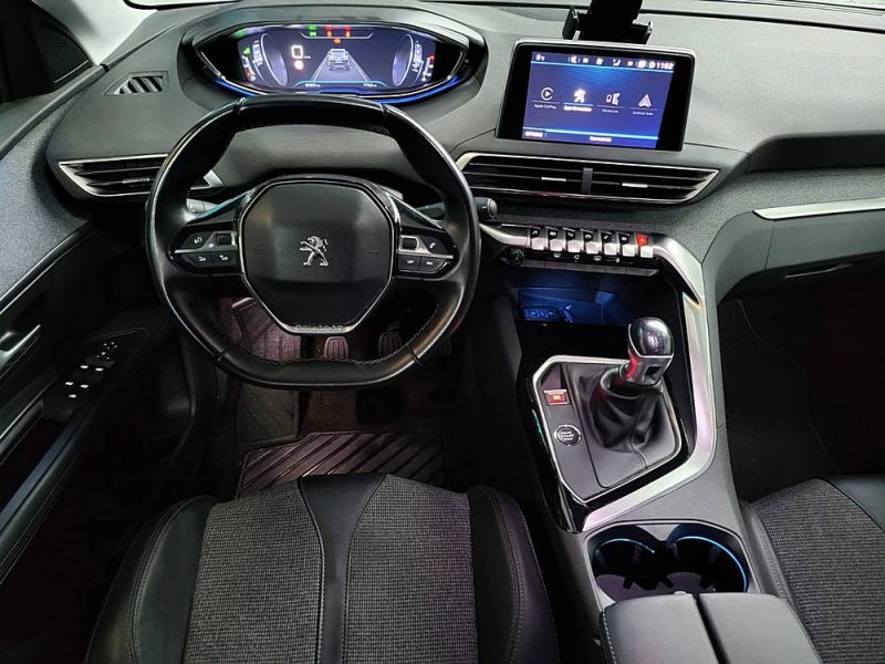 PEUGEOT 3008 1.2130cv CROSSWAY 