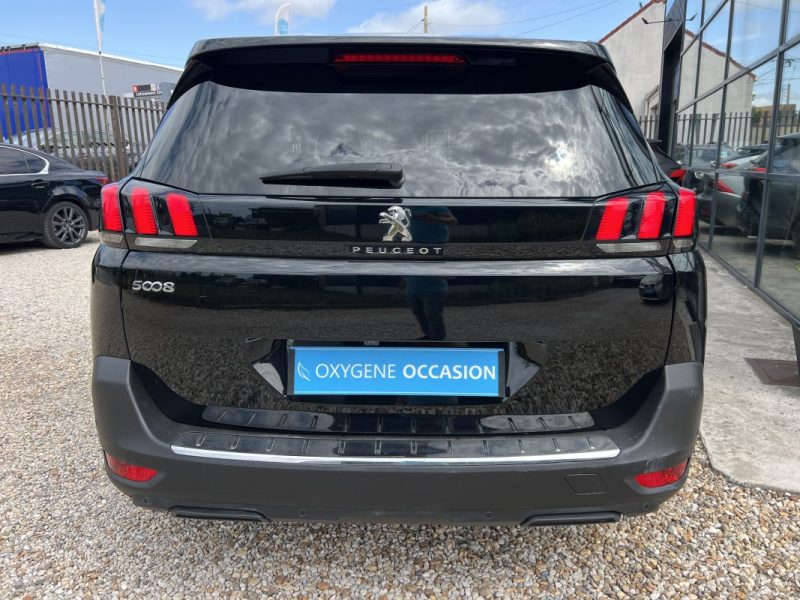 PEUGEOT 5008 Allure 130ch BVA 12/2020