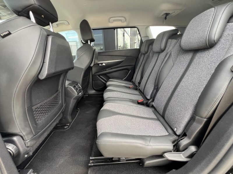 PEUGEOT 5008 Allure 130ch BVA 12/2020