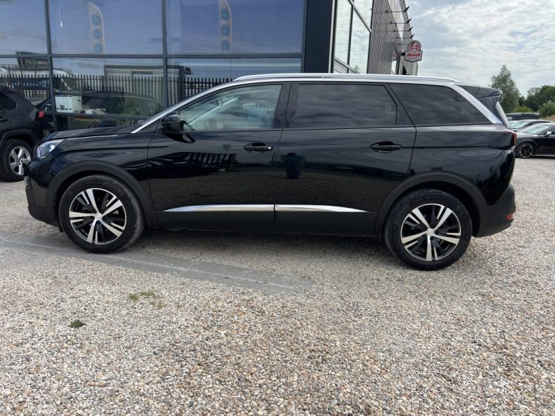 PEUGEOT 5008 Allure 130ch BVA 12/2020