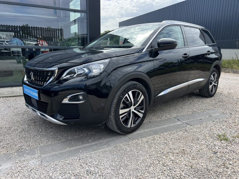 PEUGEOT 5008 Allure 130ch BVA 12/2020