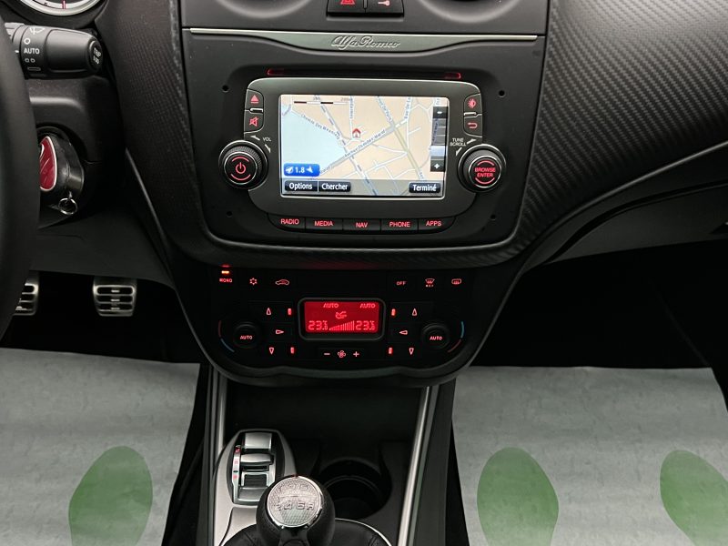 ALFA ROMEO MITO PHASE 2 IMOLA 0.9 TWIN AIR TURBO 105 Cv 1ERE MAIN / TOIT OUVRANT GPS BVM6 - GARANTIE