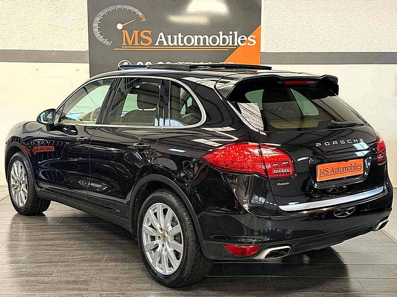 PORSCHE CAYENNE DIESEL 2014
