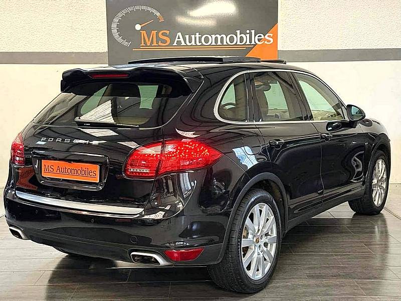 PORSCHE CAYENNE DIESEL 2014