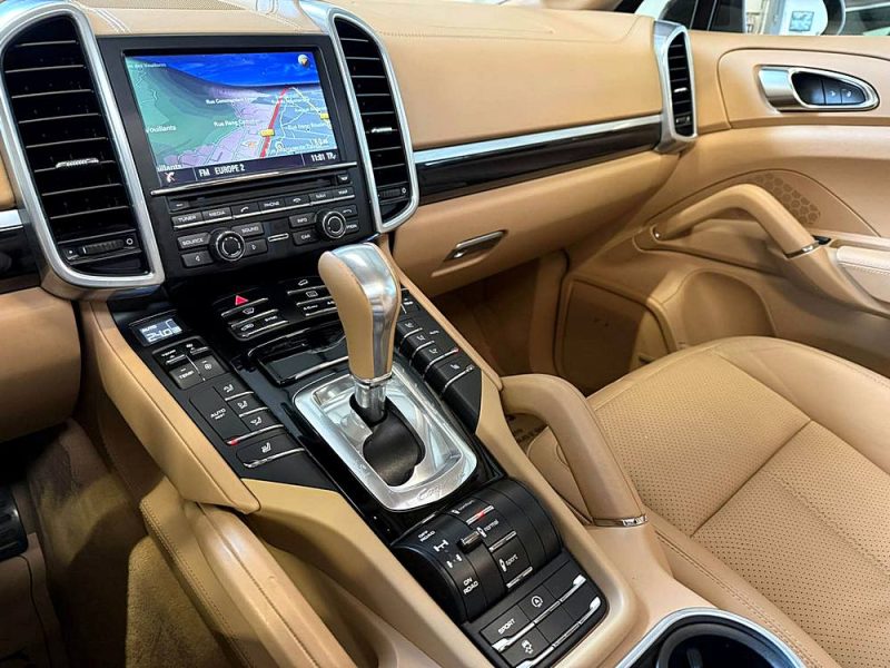 PORSCHE CAYENNE DIESEL 2014