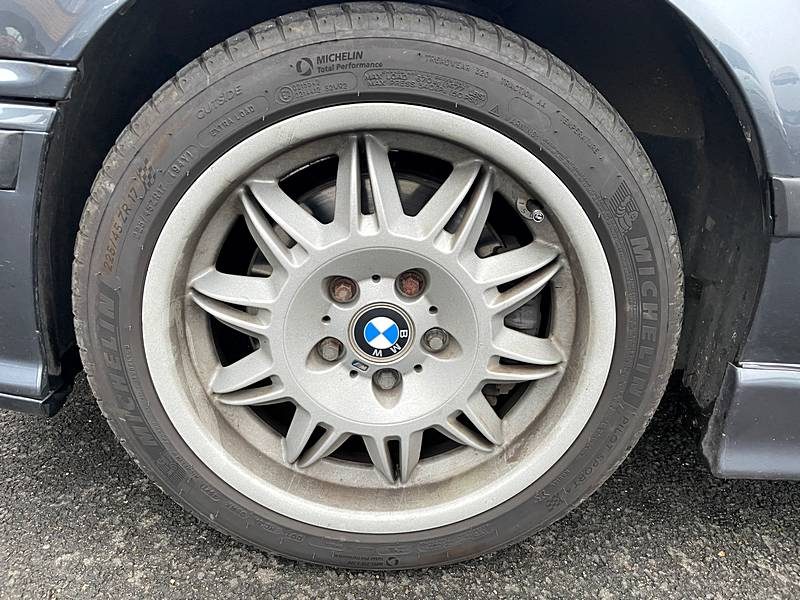 BMW M3 E36 3.2 321CV TOIT OUVRANT // SUIVI COMPLET 