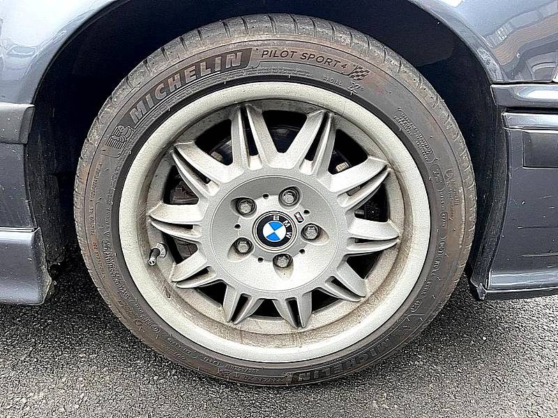 BMW M3 E36 3.2 321CV TOIT OUVRANT // SUIVI COMPLET 