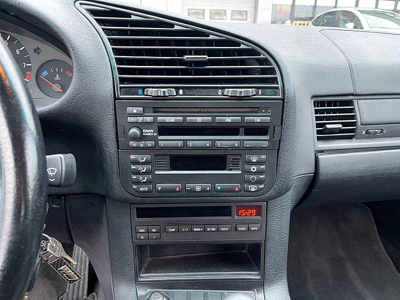 BMW M3 E36 3.2 321CV TOIT OUVRANT // SUIVI COMPLET 