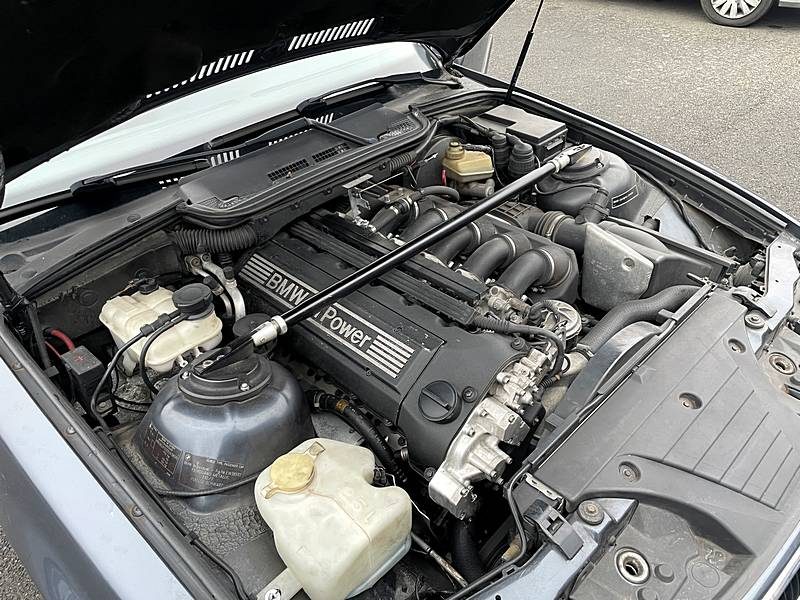 BMW M3 E36 3.2 321CV TOIT OUVRANT // SUIVI COMPLET 