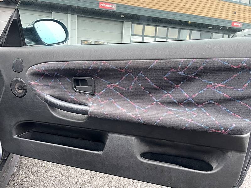 BMW M3 E36 3.2 321CV TOIT OUVRANT // SUIVI COMPLET 