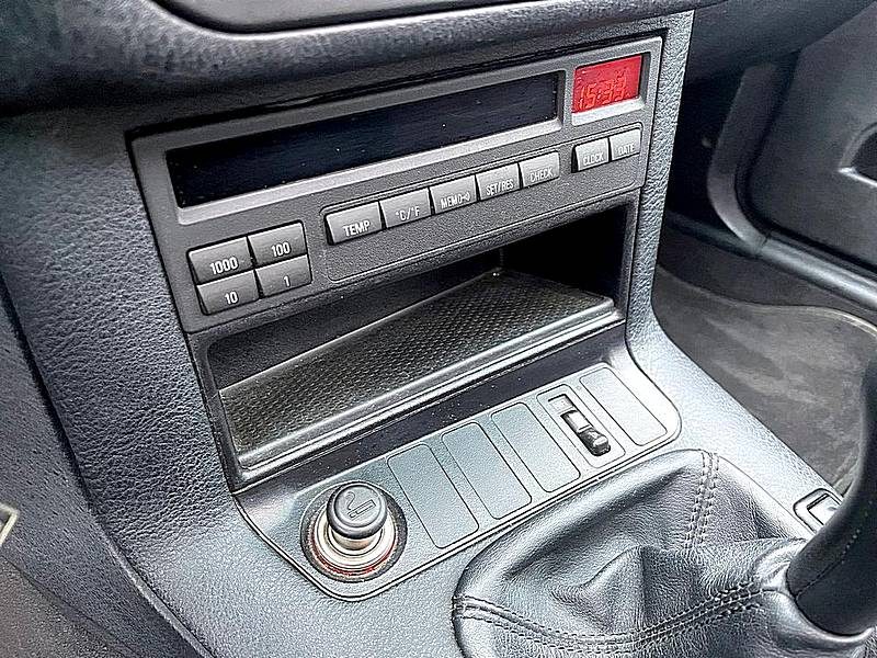 BMW M3 E36 3.2 321CV TOIT OUVRANT // SUIVI COMPLET 