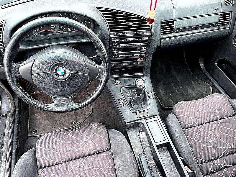 BMW M3 E36 3.2 321CV TOIT OUVRANT // SUIVI COMPLET 