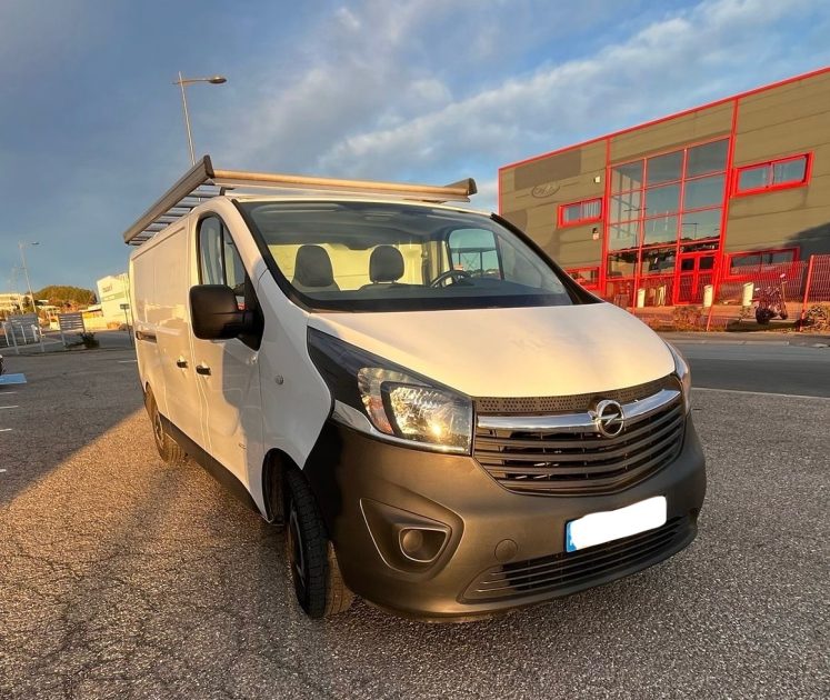 Opel Vivaro L2H1 1.6 CDTI 125 CH ECOFLEX PACK CLIM