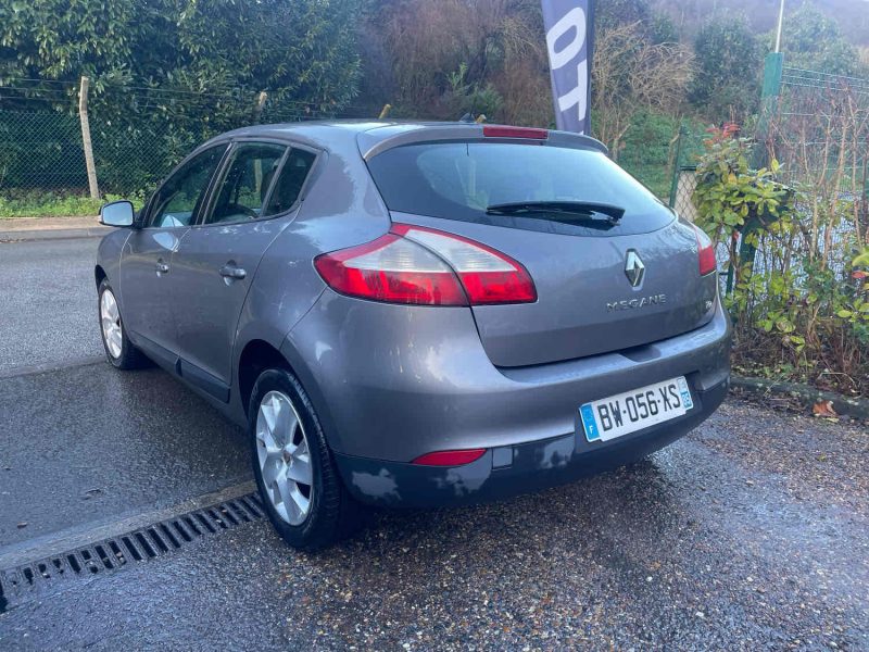 RENAULT MEGANE 1.4i 130CV