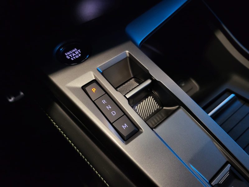 PEUGEOT 308 1.2 Hybrid 136Ch GT / CAMERA 360° + REGULATEUR ADAPTATIF + CARPLAY /