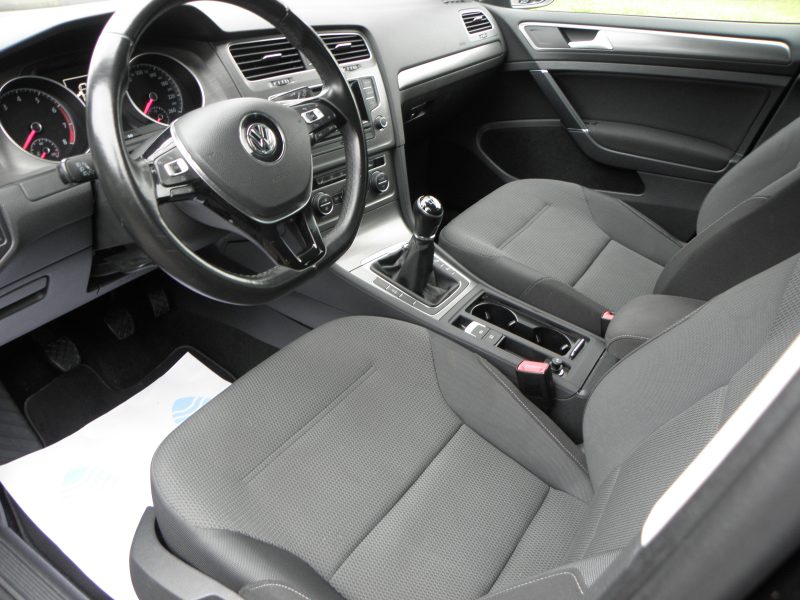 VOLKSWAGEN Golf VII 2013