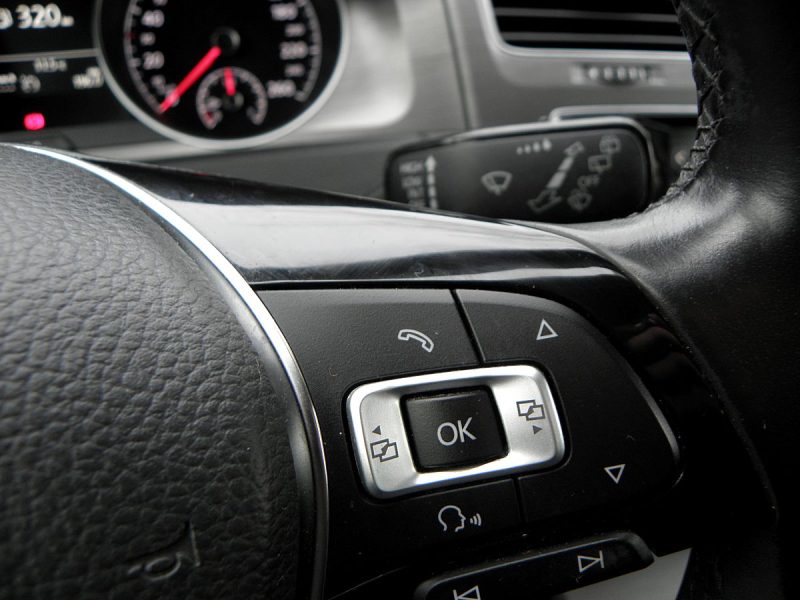 VOLKSWAGEN Golf VII 2013