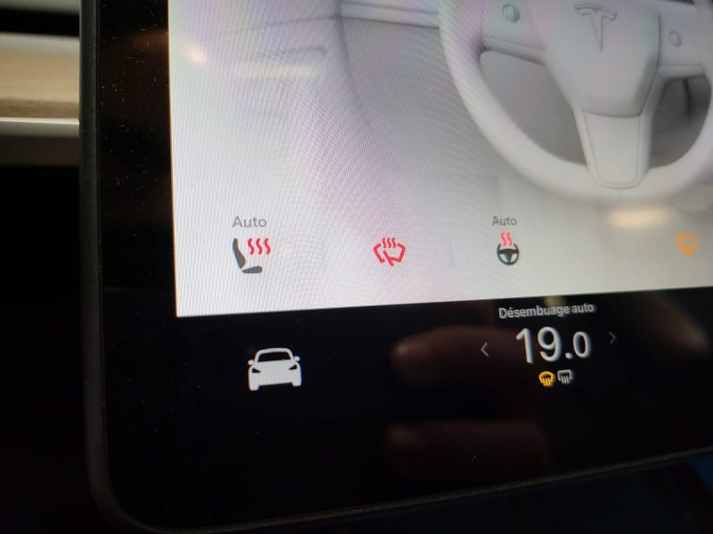 TESLA MODEL 3 STANDARD RANG 275cv PROPULSION / PREMIERE MAIN / FAIBLE KILOMETRAGE / ORIGINE FRANCE