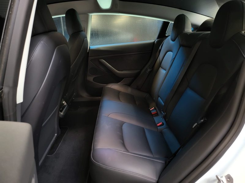 TESLA MODEL 3 STANDARD RANG 275cv PROPULSION / PREMIERE MAIN / FAIBLE KILOMETRAGE / ORIGINE FRANCE