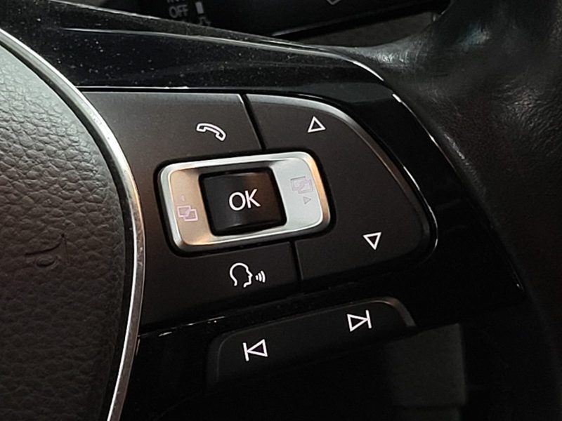 VOLKSWAGEN GOLF VII 1.4 TSI 125cv Allstar BVM6 1ère Main / FAIBLE KILOMETRAGE