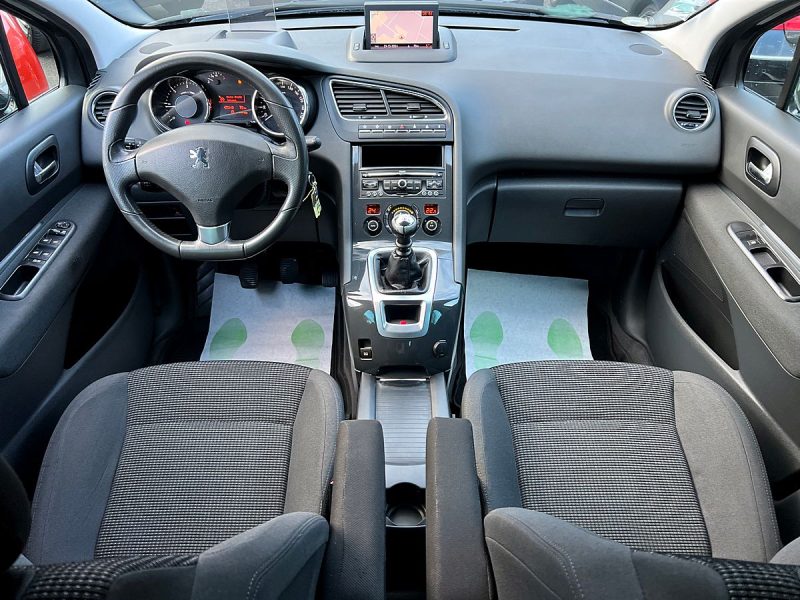 PEUGEOT 5008 1.6 HDI 112 Cv 7 PLACES GPS BLUETOOTH TOIT PANORAMIQUE BVM6 - GARANTIE 1 AN