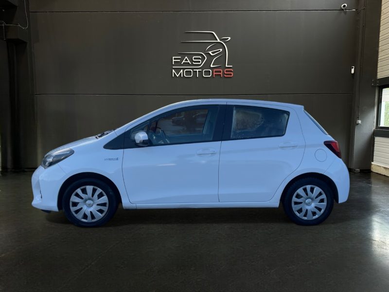 TOYOTA YARIS HYBRID 2014