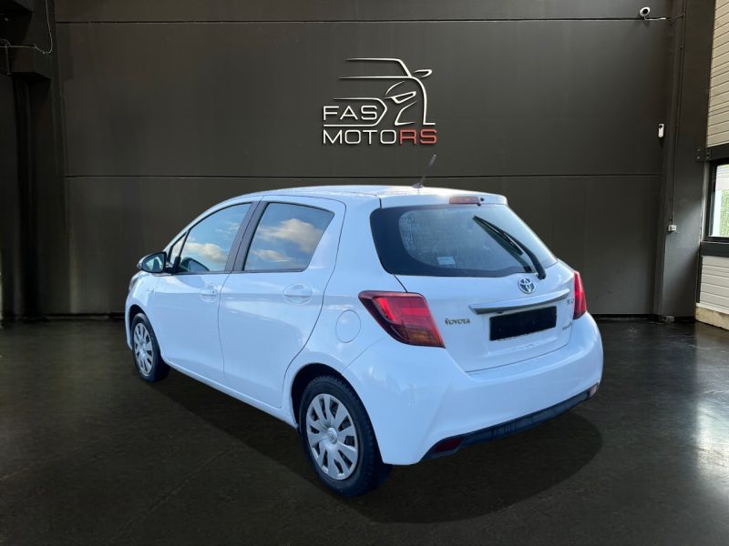 TOYOTA YARIS HYBRID 2014