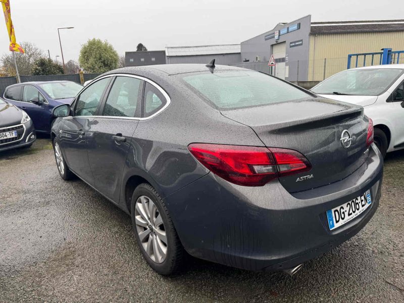 OPEL ASTRA 1.4 Turbo 140 ÉTHANOL