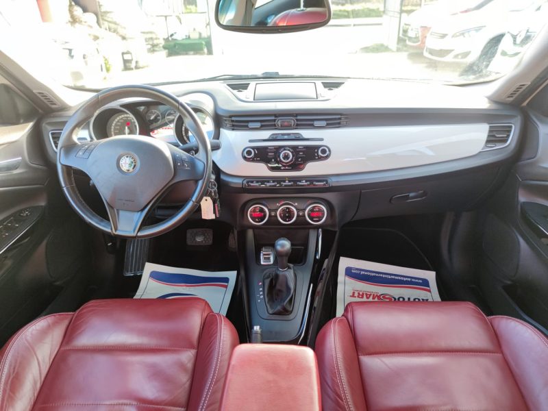 ALFA ROMEO GIULIETTA (940_) 2012