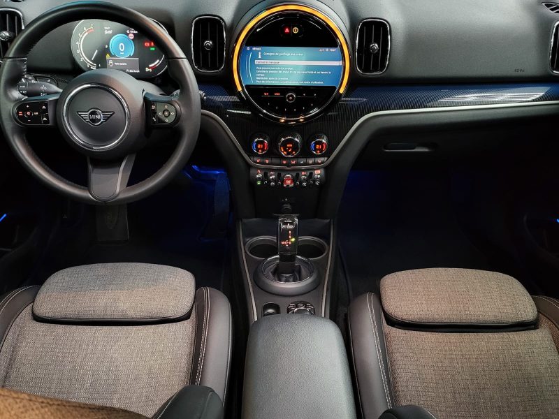 MINI COUNTRYMAN 1.5i 136cv Premium Plus Boîte Auto DCT7 / GARANTIE CONSTRUCTEUR 02/2026