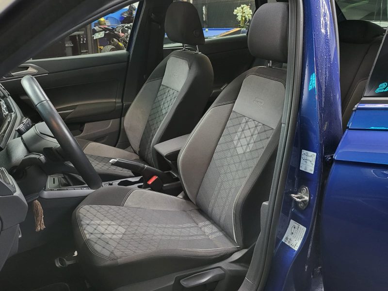 VOLKSWAGEN POLO VI 1.0 TSI 110cv R-Line Boîte Auto DSG7